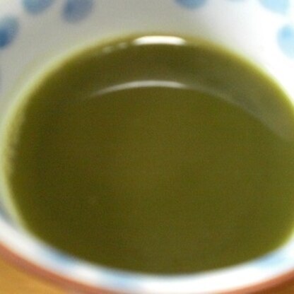 こんばんは・・・・・・・
今日も雨の兵庫から・・・・・・
青汁緑茶、まとめてレポさせていただきま～す。
(*^_^*)